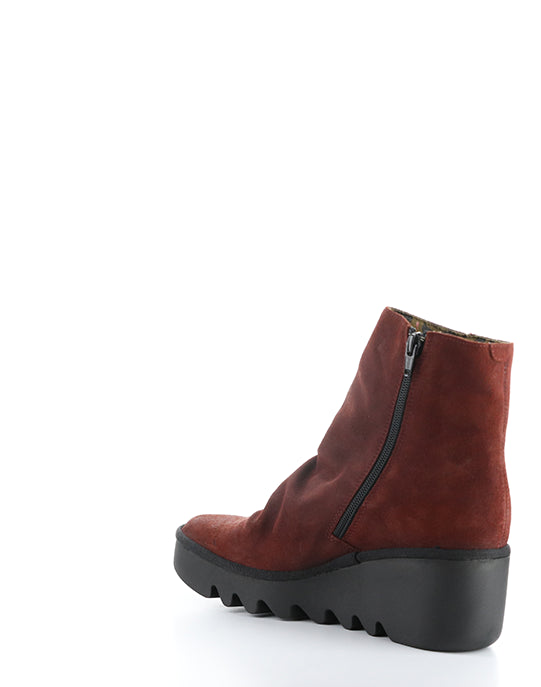 BAAN538FLY 002 OXBLOOD OIL SUEDE