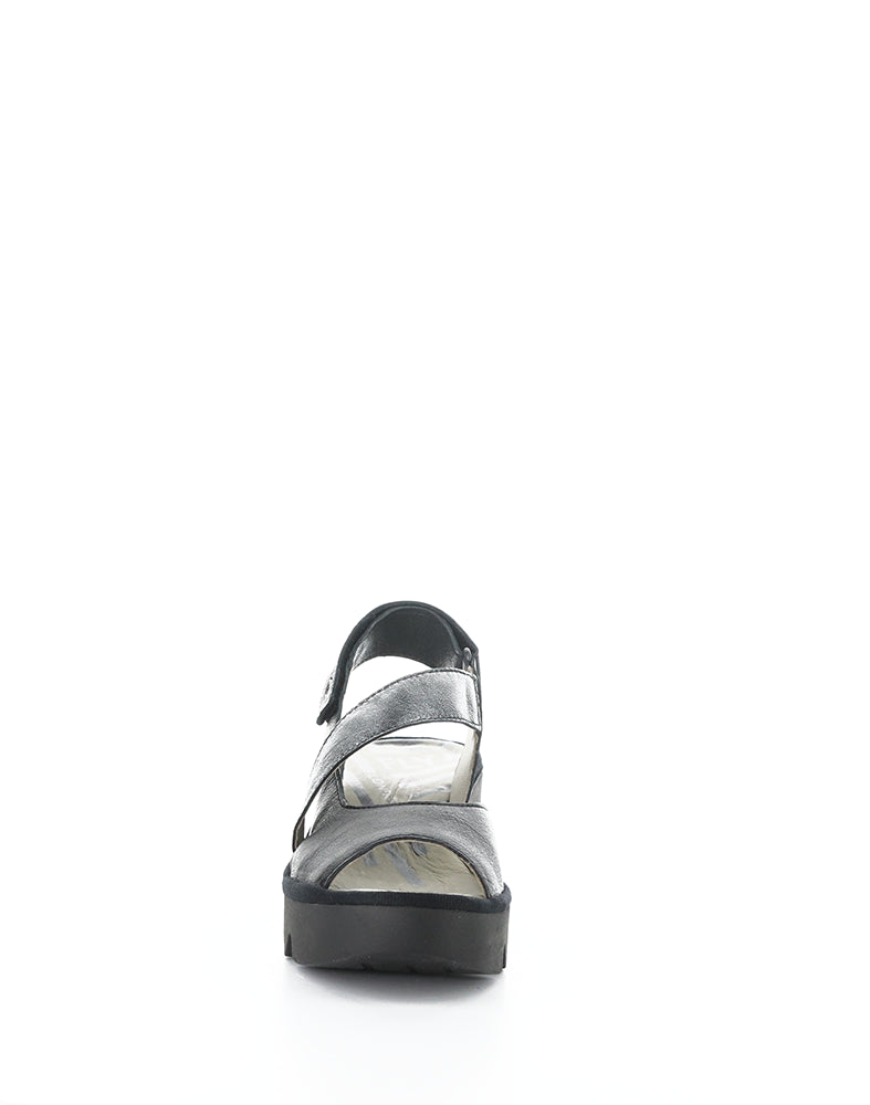 Basy605Fly 001 Black/Graphite Idra