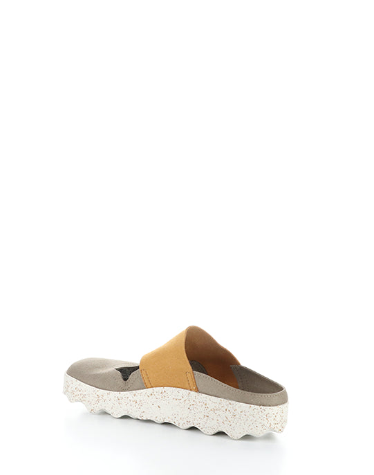 Cana176Asp 009 Taupe/Camel Faux Suede