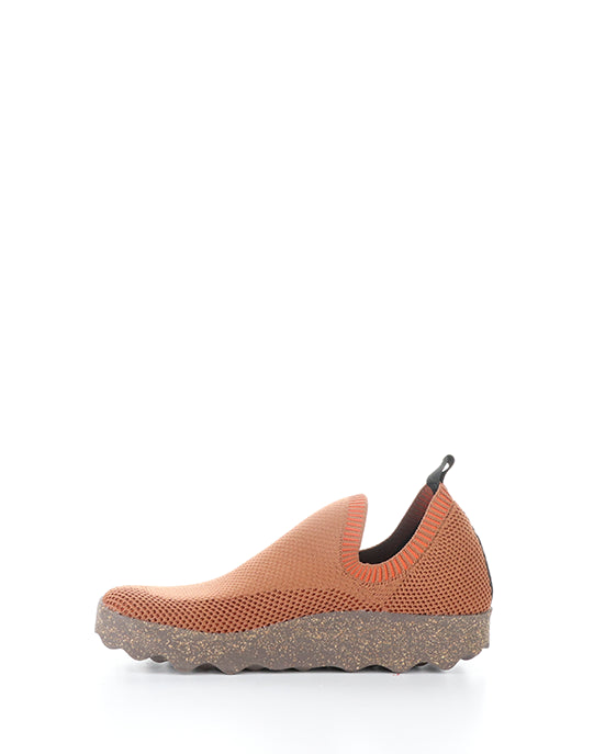 Clip226Asp 007 Chestnut Recycled Knitt