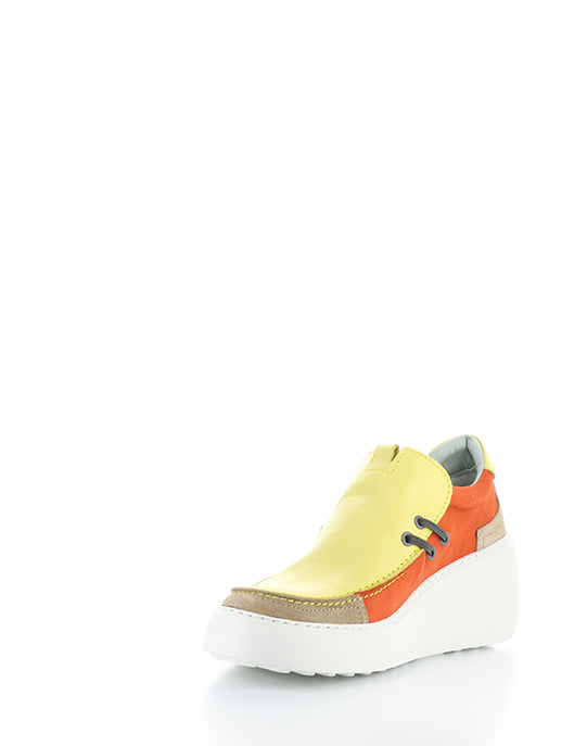 DAVY667FLY 001 TAUPE/YL/OR DUBLIN/SUEDE