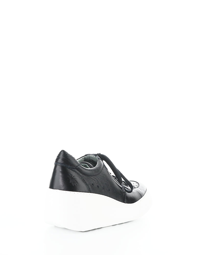 Derk742Fly 001 Black Velvet