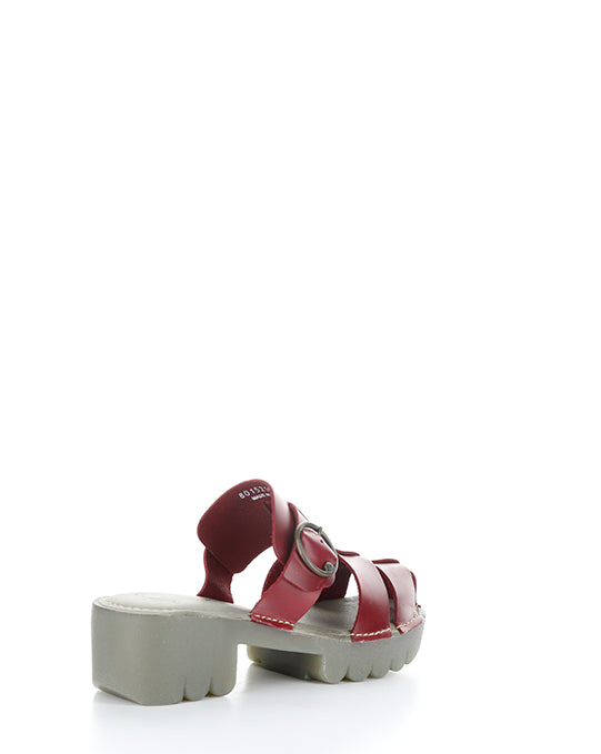 ENVY521FLY 002 RED BRIDLE