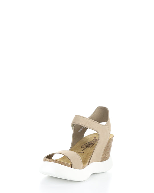 GOGO967FLY 005 TAUPE CUPIDO