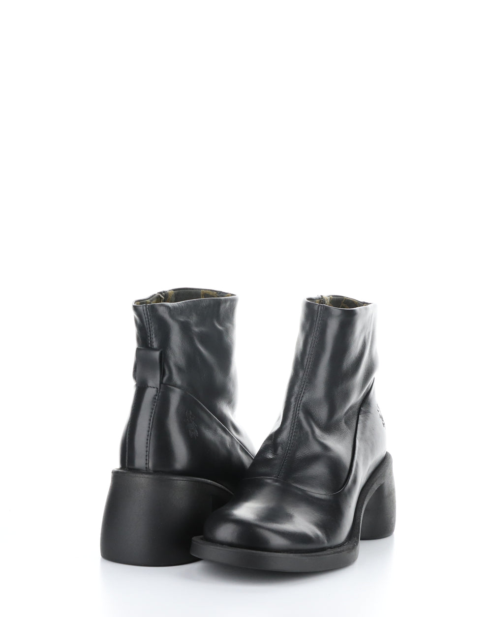 HINT003FLY 000 BLACK Round Toe Boots