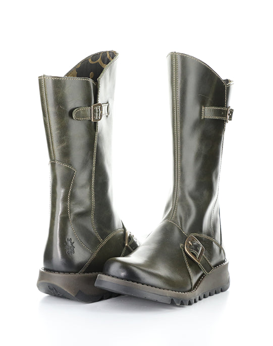 MES913FLY 010 DIESEL RUG