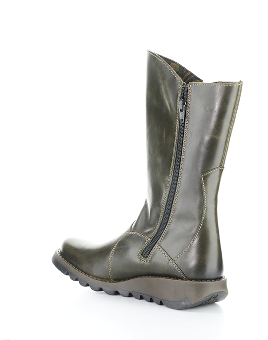 MES913FLY 010 DIESEL RUG