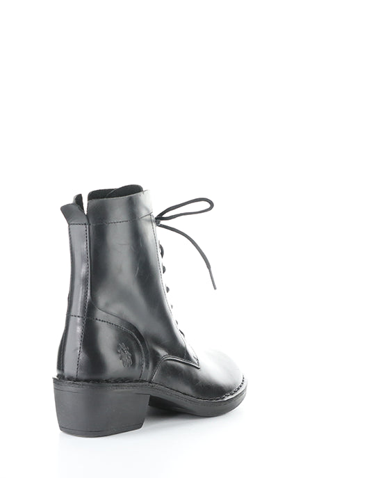 Milu044Fly 000 Black Rug