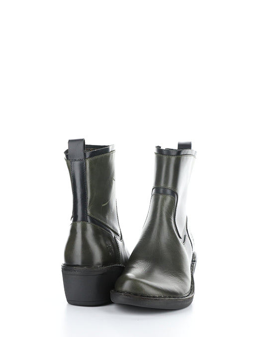MIZI102FLY 002 DIESEL/BLACK RUG