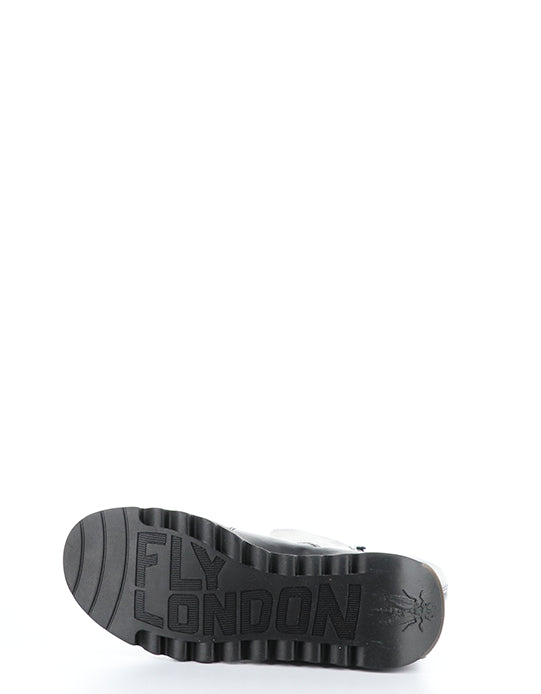 MOL912FLY 005 BLACK RUG