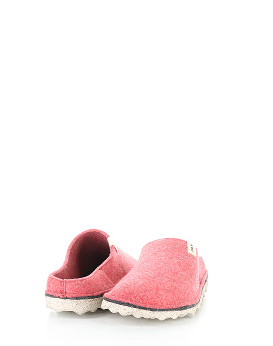 Natura306Asp 007 Ruby Red Rewooly