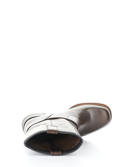RALD345FLY 001 DK BROWN RUG
