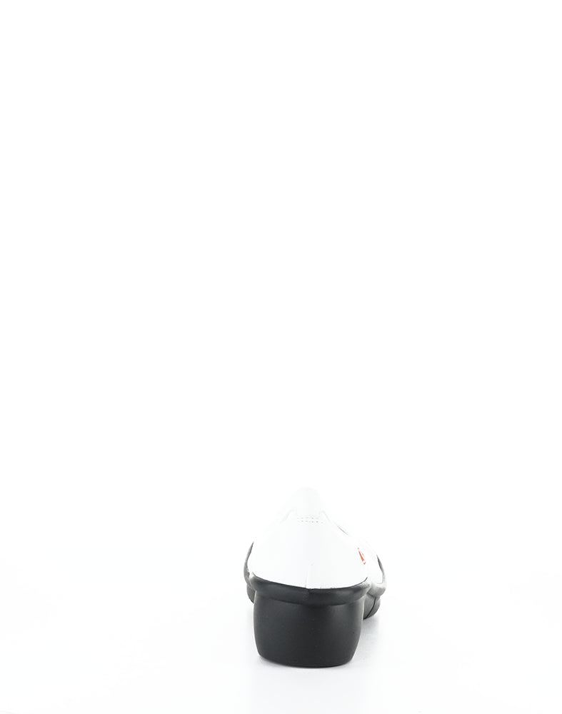 REM822SOF 001 WHITE SMOOTH LEATHER