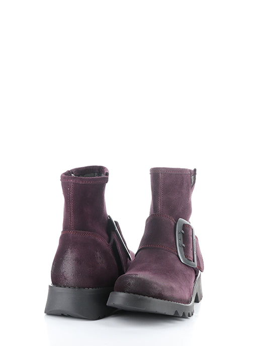 RILY991FLY 018 PURPLE OIL SUEDE