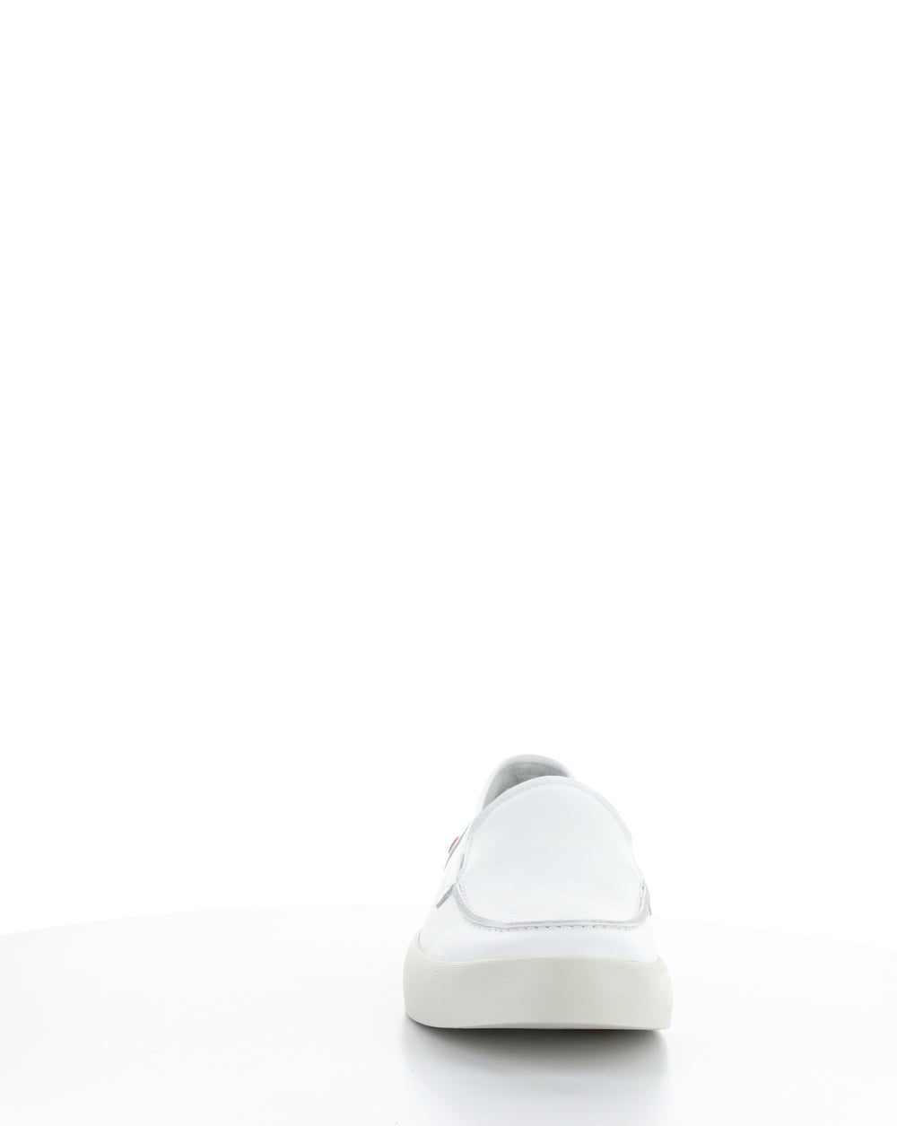 RUSY755SOF 001 WHITE Round Toe Shoes