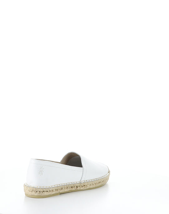 SERJ548FLY 001 WHITE VELVET