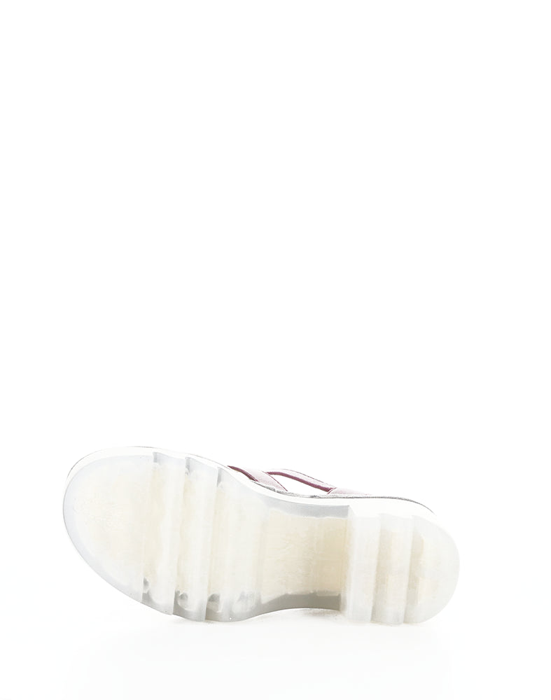 TERF614FLY 002 BERRY MOUSSE