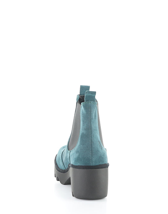 Trig514Fly 011 Petrol Oil Suede