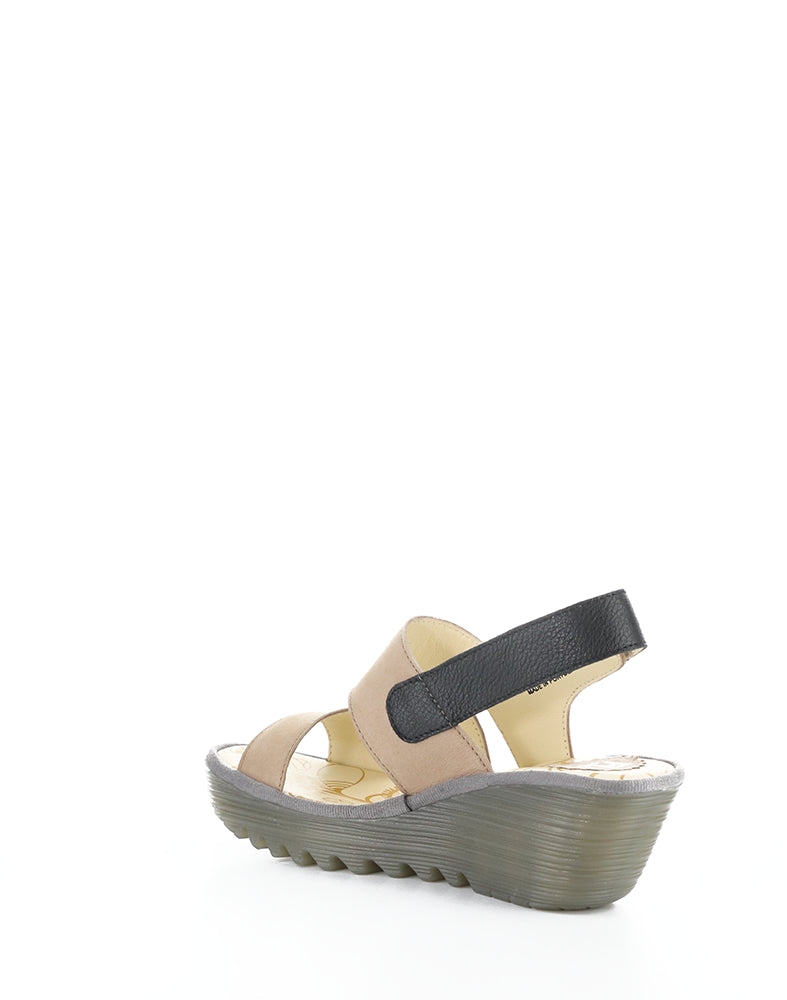YAAD604FLY 002 TAUPE/BLACK CUPIDO/MOUSSE