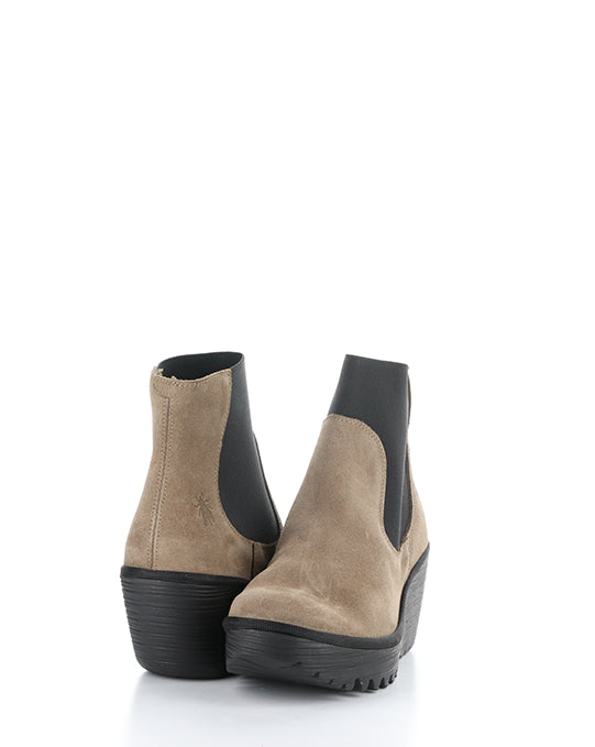 YADE398FLY 012 TAUPE OIL SUEDE
