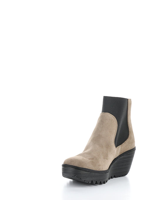 YADE398FLY 012 TAUPE OIL SUEDE