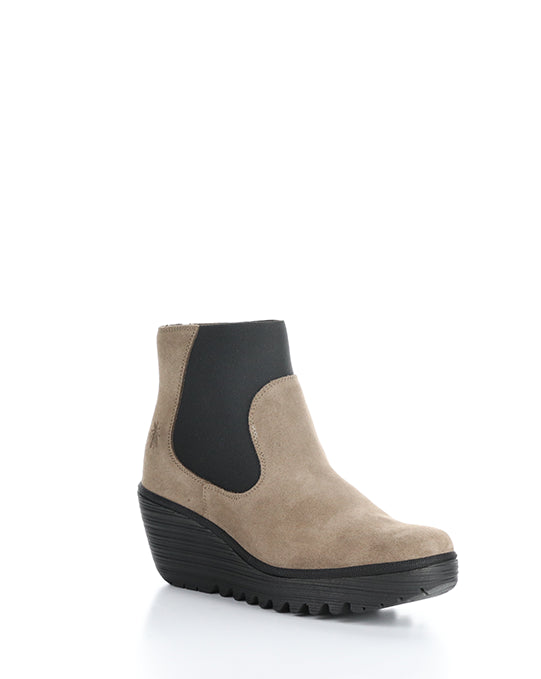 YADE398FLY 012 TAUPE OIL SUEDE