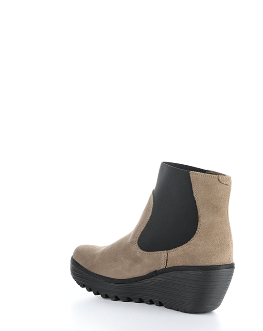 YADE398FLY 012 TAUPE OIL SUEDE