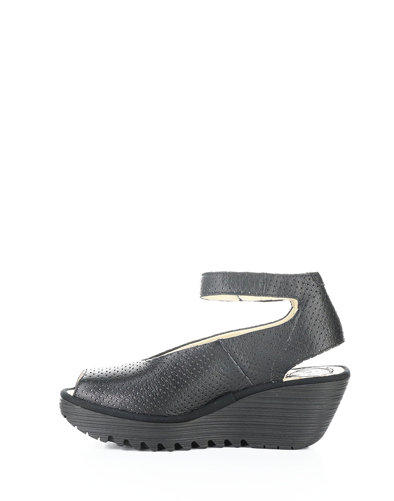 YALA376FLY PERF 055 BLACK MOUSSE