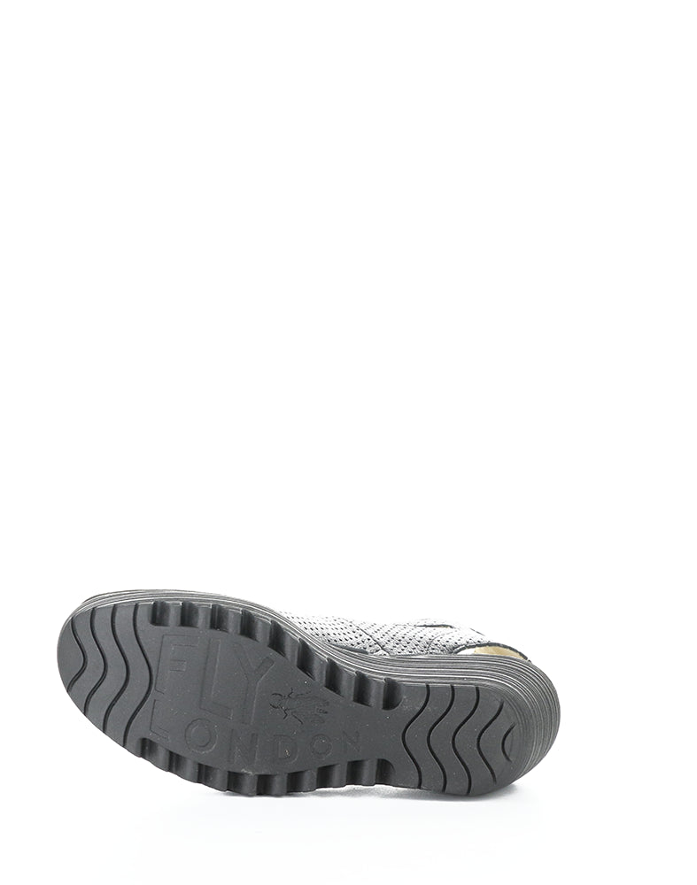 YALA376FLY PERF 055 BLACK MOUSSE