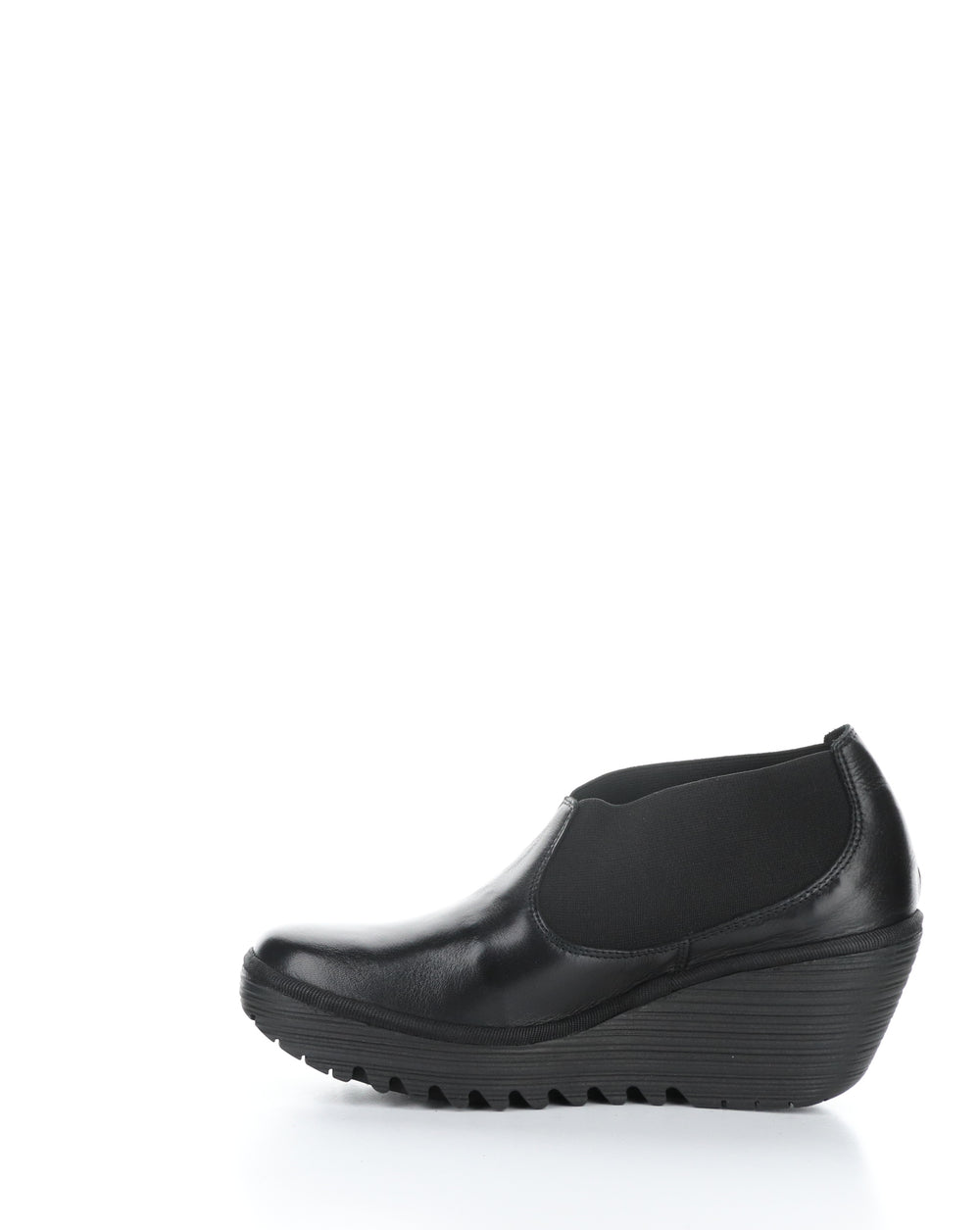 YIFY447FLY 000 BLACK Round Toe Shoes