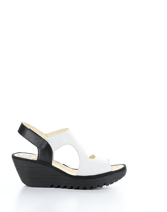 Yoxa576Fly 002 White/Black Mousse