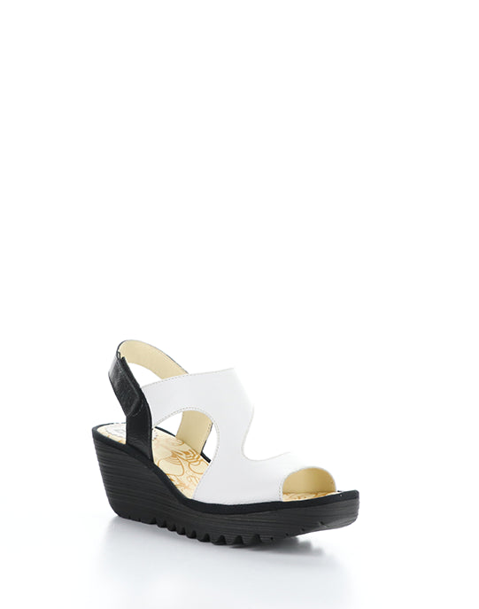Yoxa576Fly 002 White/Black Mousse