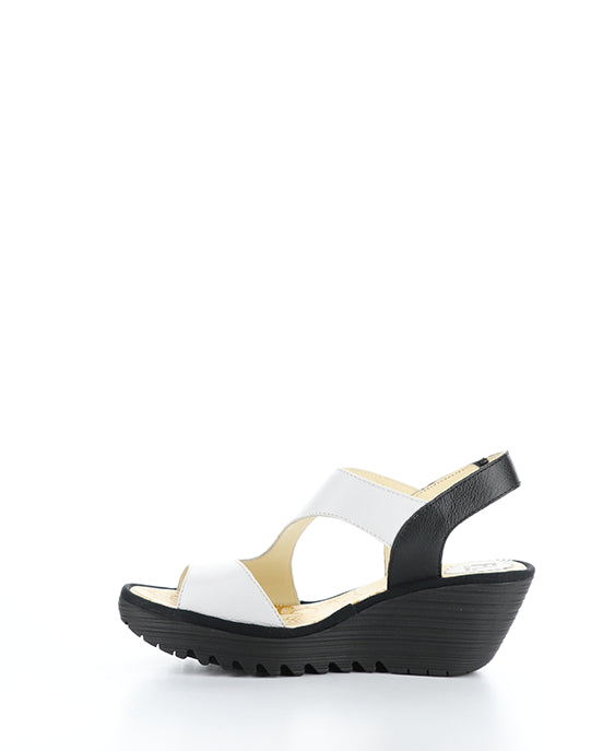 Yoxa576Fly 002 White/Black Mousse