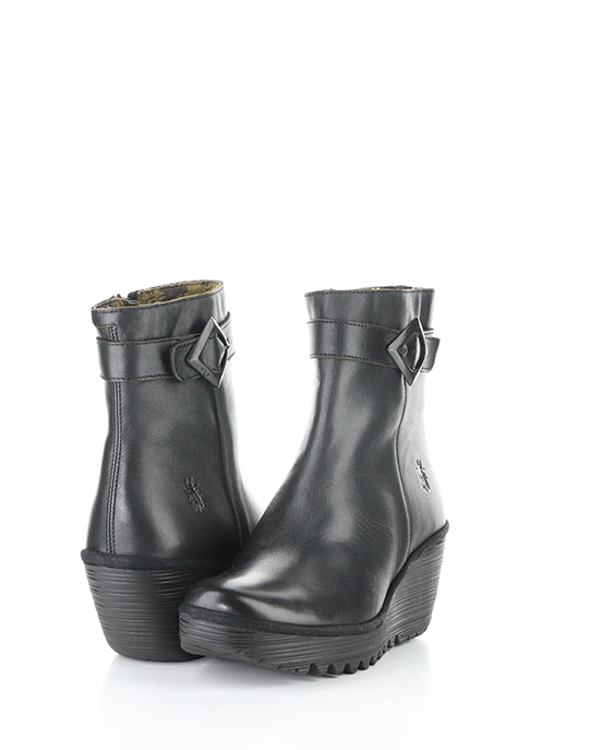 YUJI596FLY 000 BLACK DUBLIN