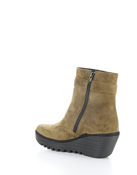 Yuji596Fly 002 Elephant Oil Suede