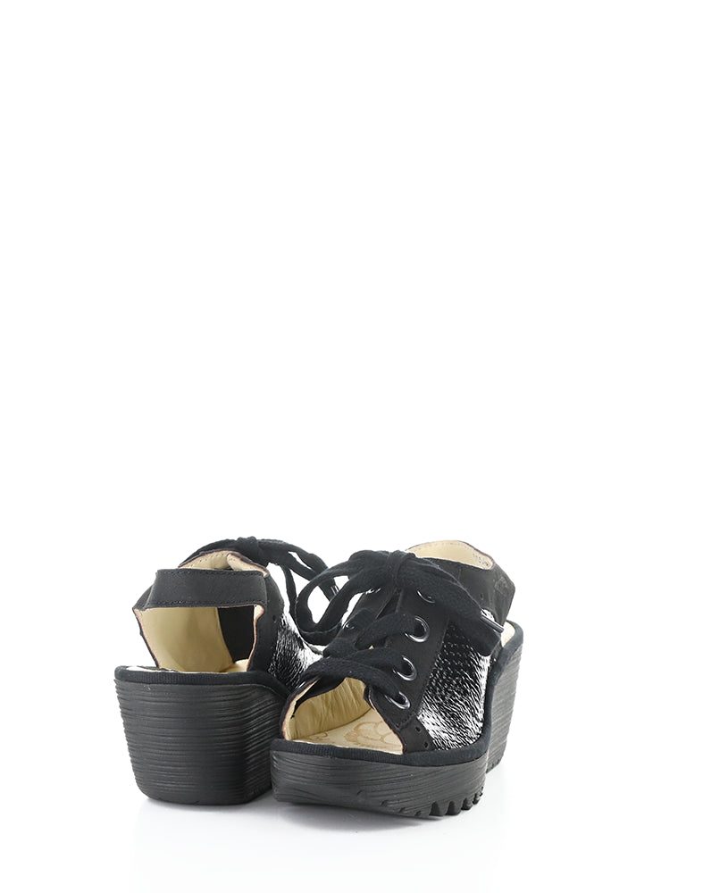 YUTA617FLY 017 BLACK CUPIDO/NAPPALAK