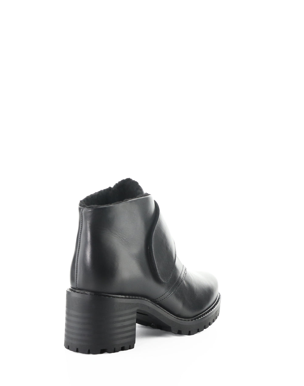 IVARA BLACK FEEL LEATHER