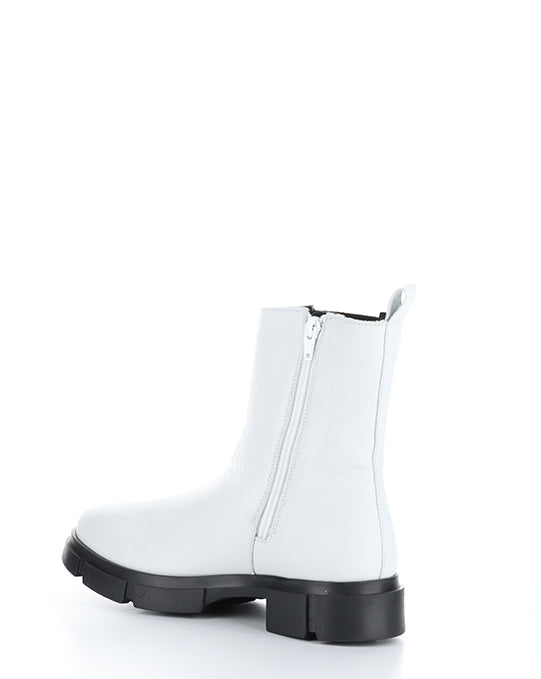 LOCK WHITE/BLACK FEEL LEATHER