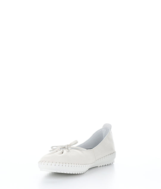 OSAKA WHITE SAUVAGE SOFT LEATHER