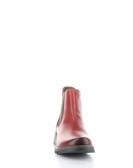 SALV 004 RED RUG