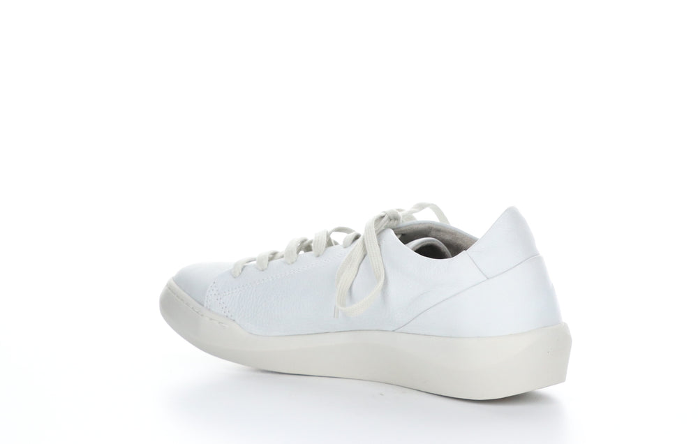 BAUK543SOF White Lace-up Trainers