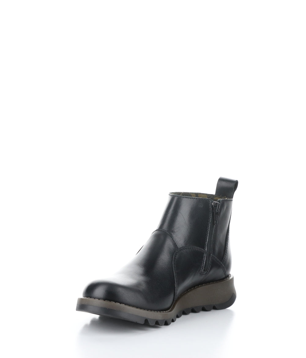 SELY918FLY 000 BLACK Round Toe Boots
