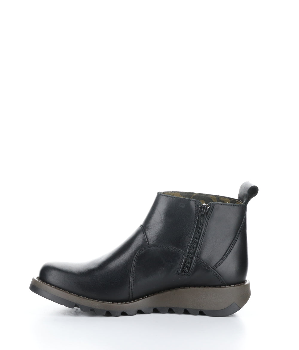 SELY918FLY 000 BLACK Round Toe Boots