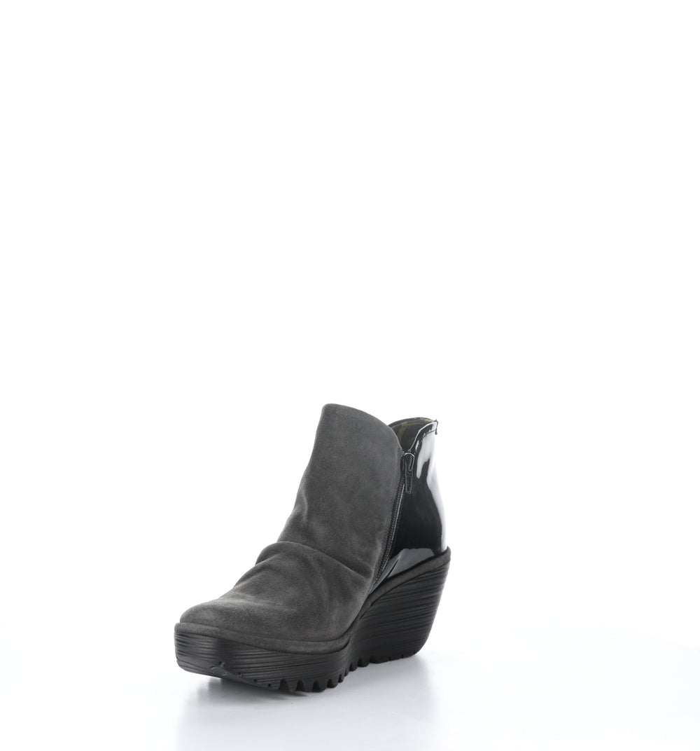 YAMY266FLY Diesel/Black Zip Up Ankle Boots