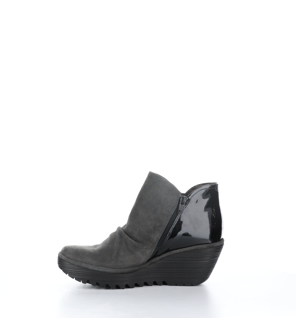 YAMY266FLY Diesel/Black Zip Up Ankle Boots