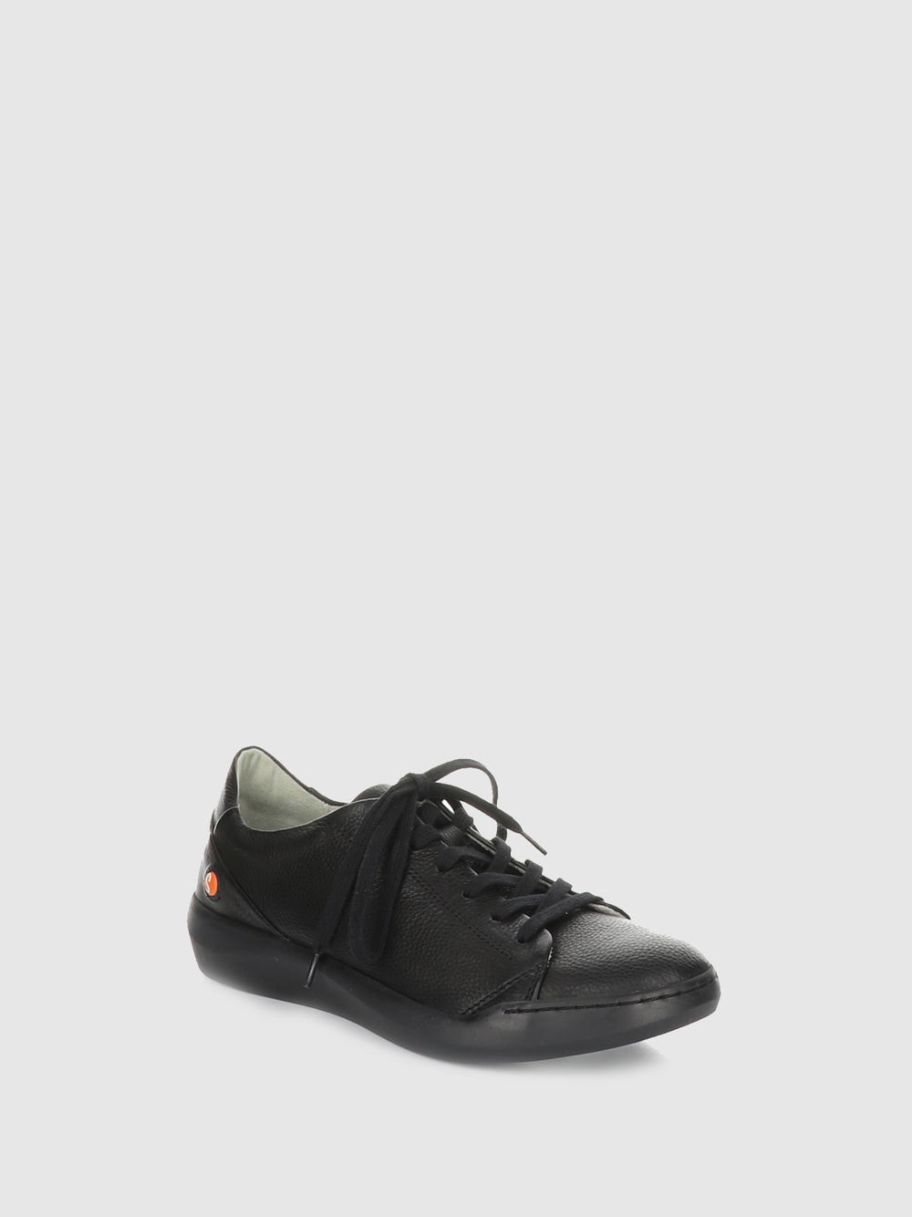BAUK543SOF BLACK LEATHER Lace-up Trainers