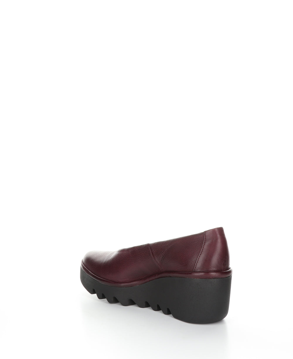 BESO246FLY Wine Round Toe Shoes