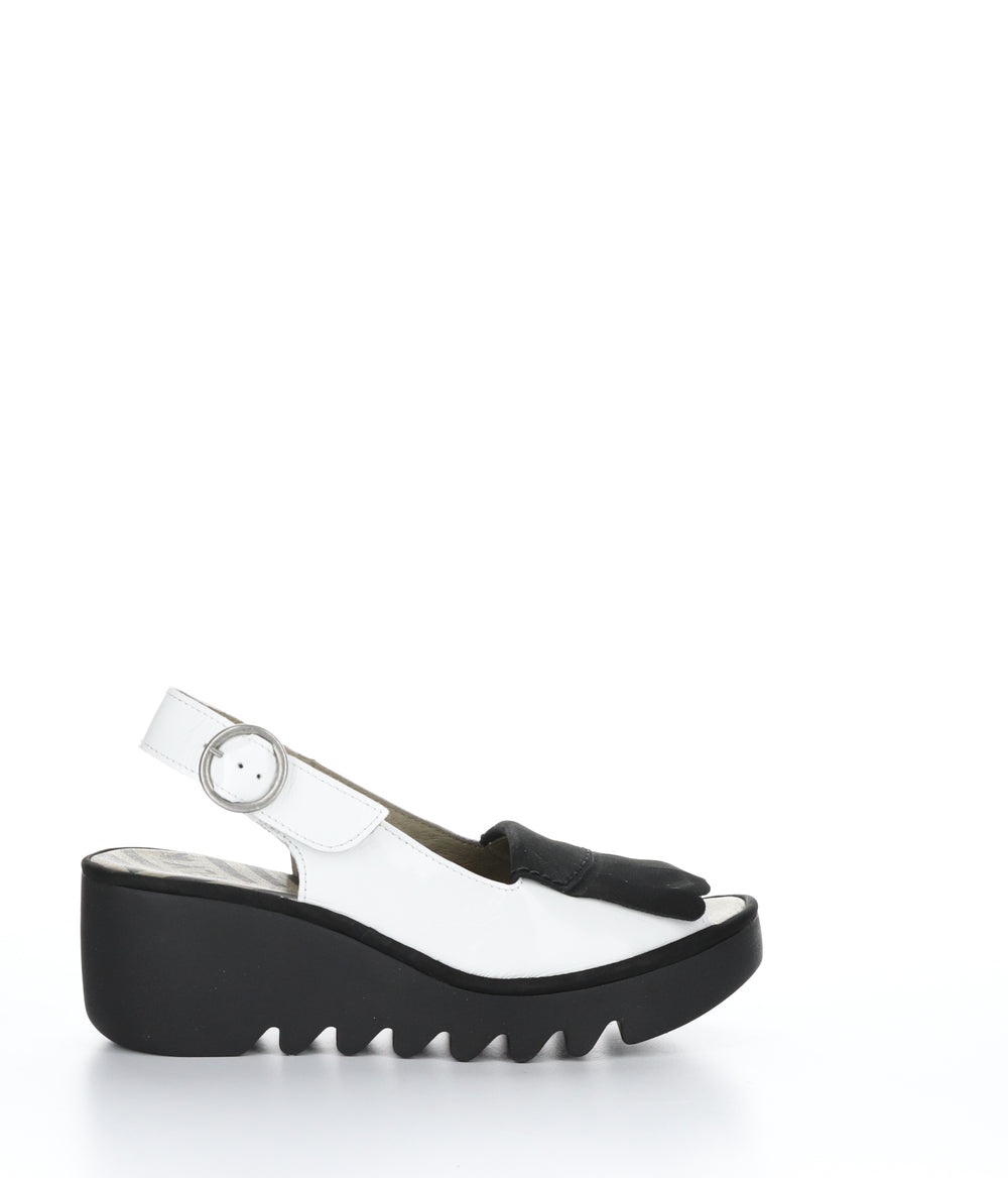 BIND303FLY OFF WHITE/BLACK Round Toe Shoes