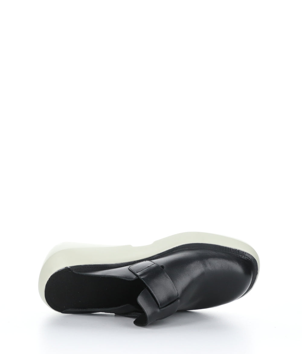 BOLL506FLY BLACK Round Toe Shoes