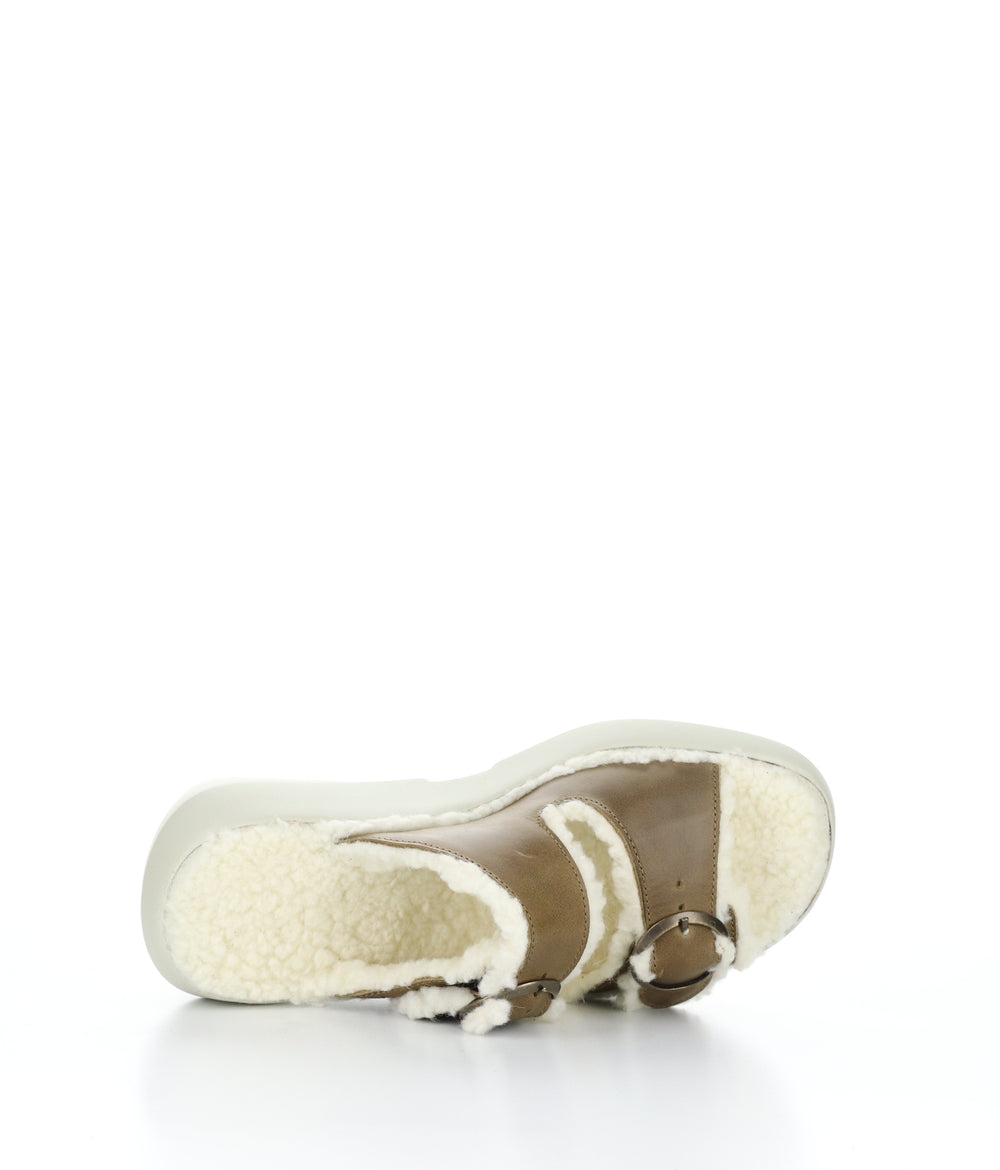BUGA902FLY 002 CAMEL Slip-on Sandals